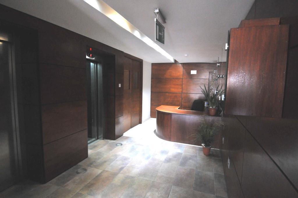 Ithaki Phinikoudes Apartment No. 105 Ларнака Стая снимка